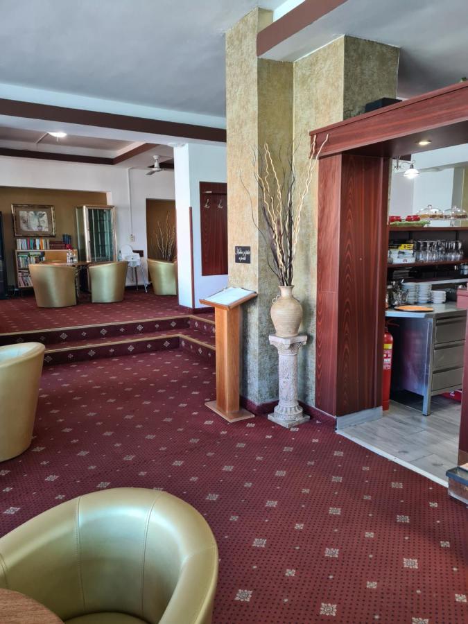 Hotel Montenegro Bruntál Eksteriør bilde