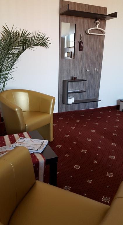 Hotel Montenegro Bruntál Eksteriør bilde